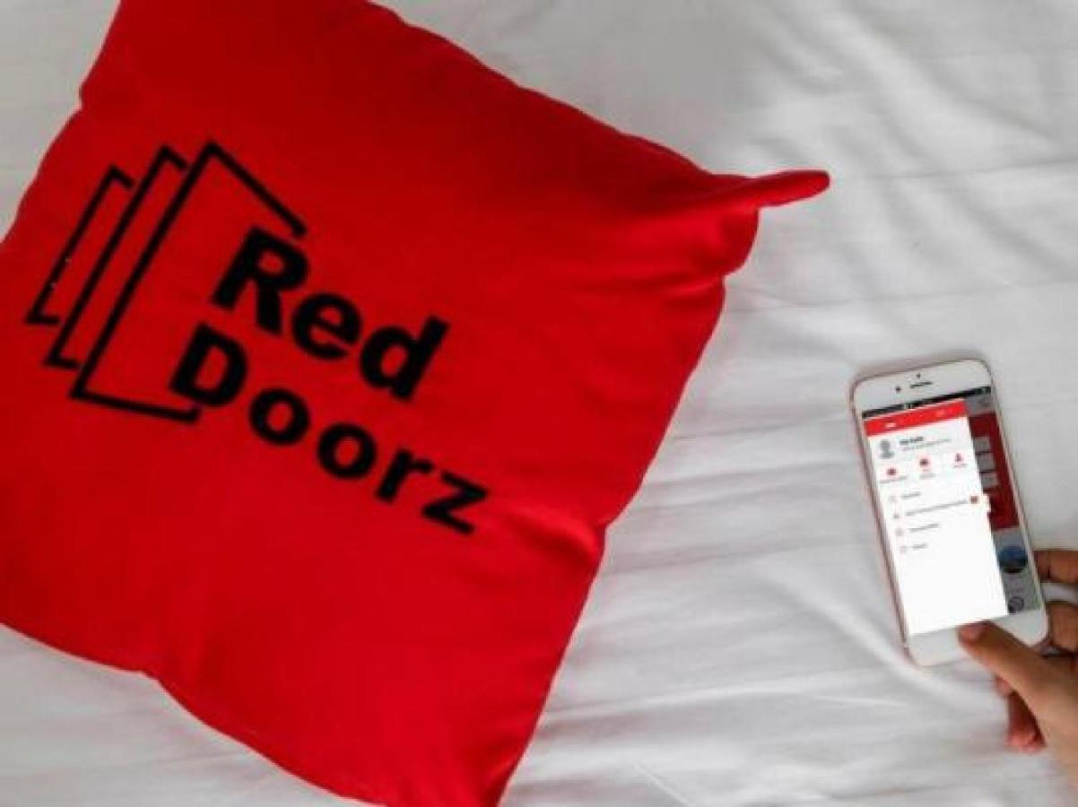 Hotel Reddoorz At Omah Wetan Sawojajar Malang Extérieur photo